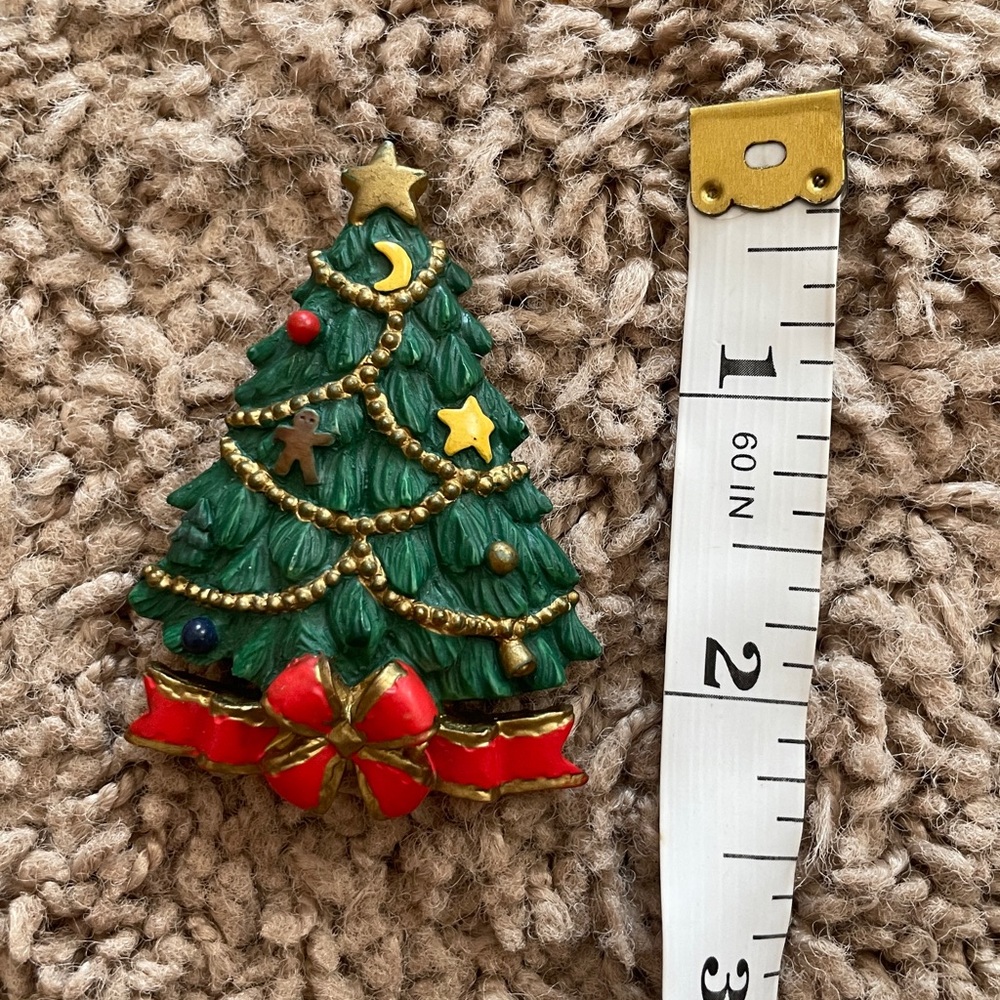 Christmas‎ Tree Pin - Picture 3 of 4